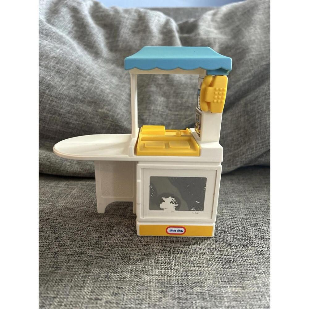 Little Tikes Dollhouse Kitchen Blue Roof Vintage